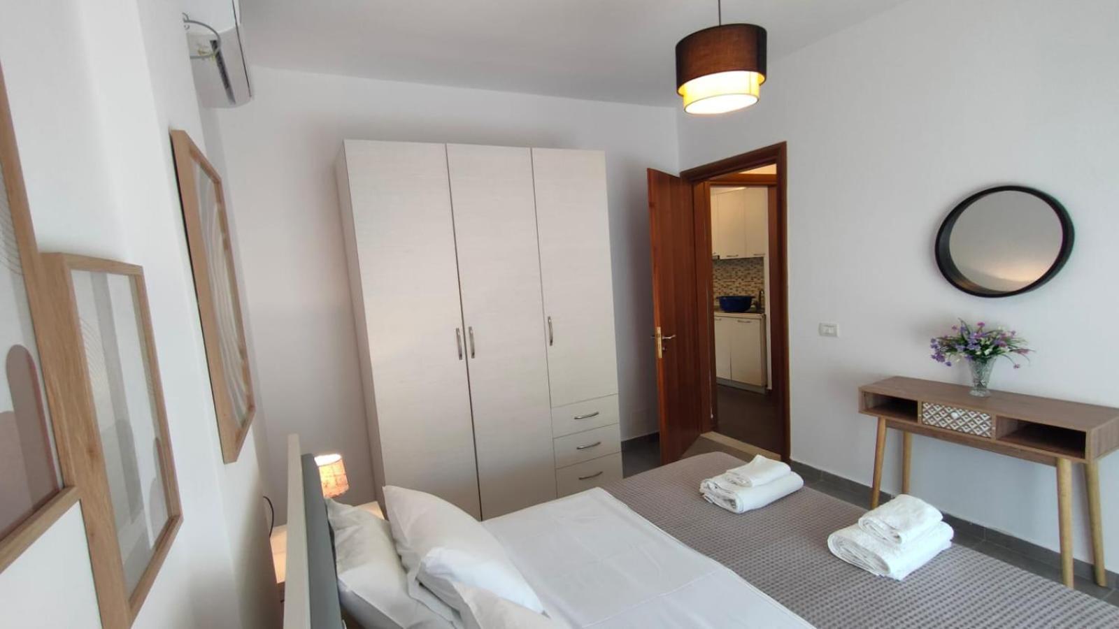 Tropicana Apartments Dhërmi Zimmer foto